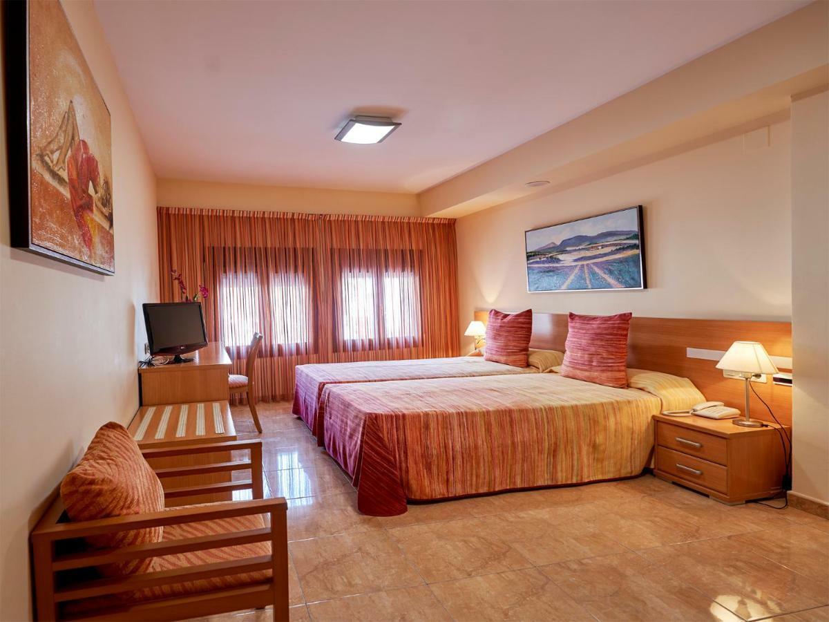 Hotel Anna Cocentaina Luaran gambar