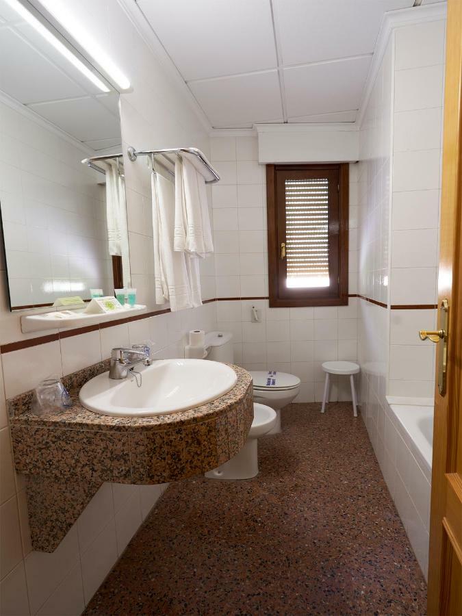 Hotel Anna Cocentaina Luaran gambar